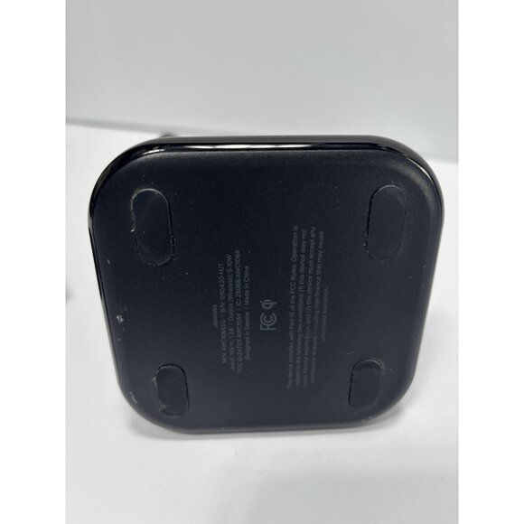 Ubio Labs 2-in-1 Wireless Charging Stand ,Plug Works -Charger **For Parts Only** - Picture 9 of 10